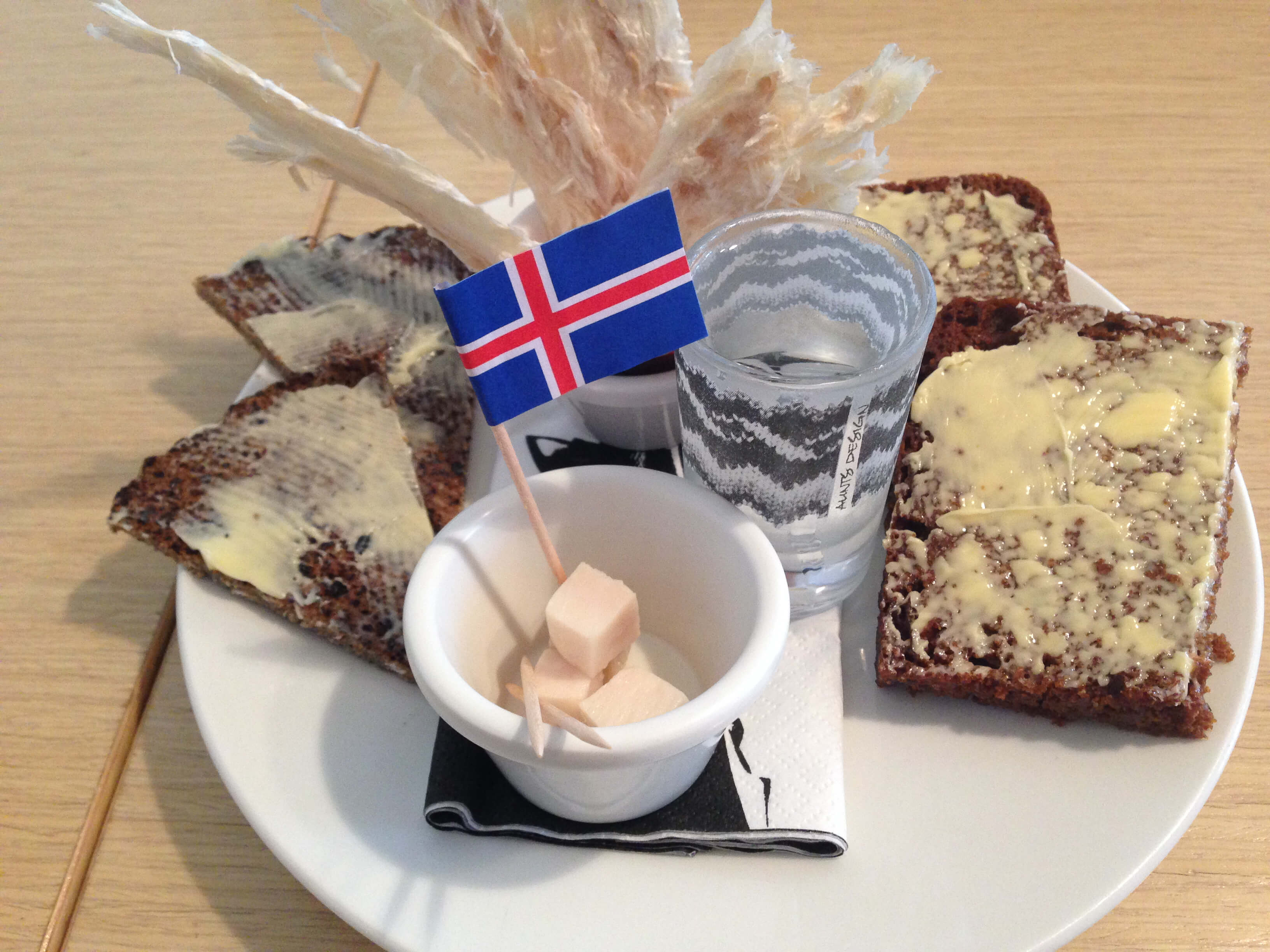 5 jedál, ktoré stojí za to ochutnať na Islande.